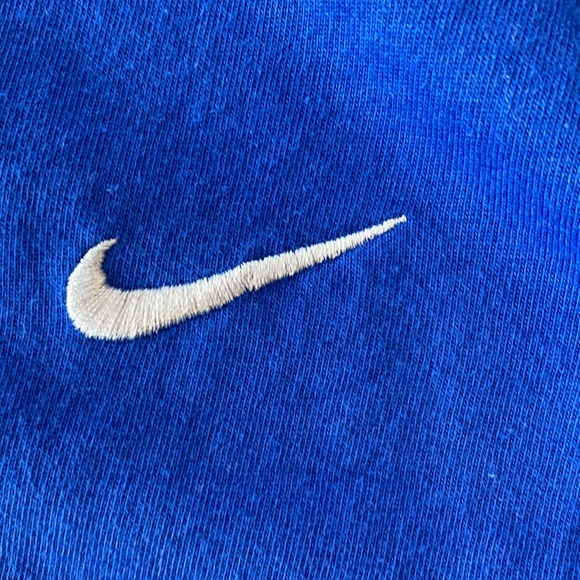 Royal blue Nike T-shirt - Picture 3 of 4